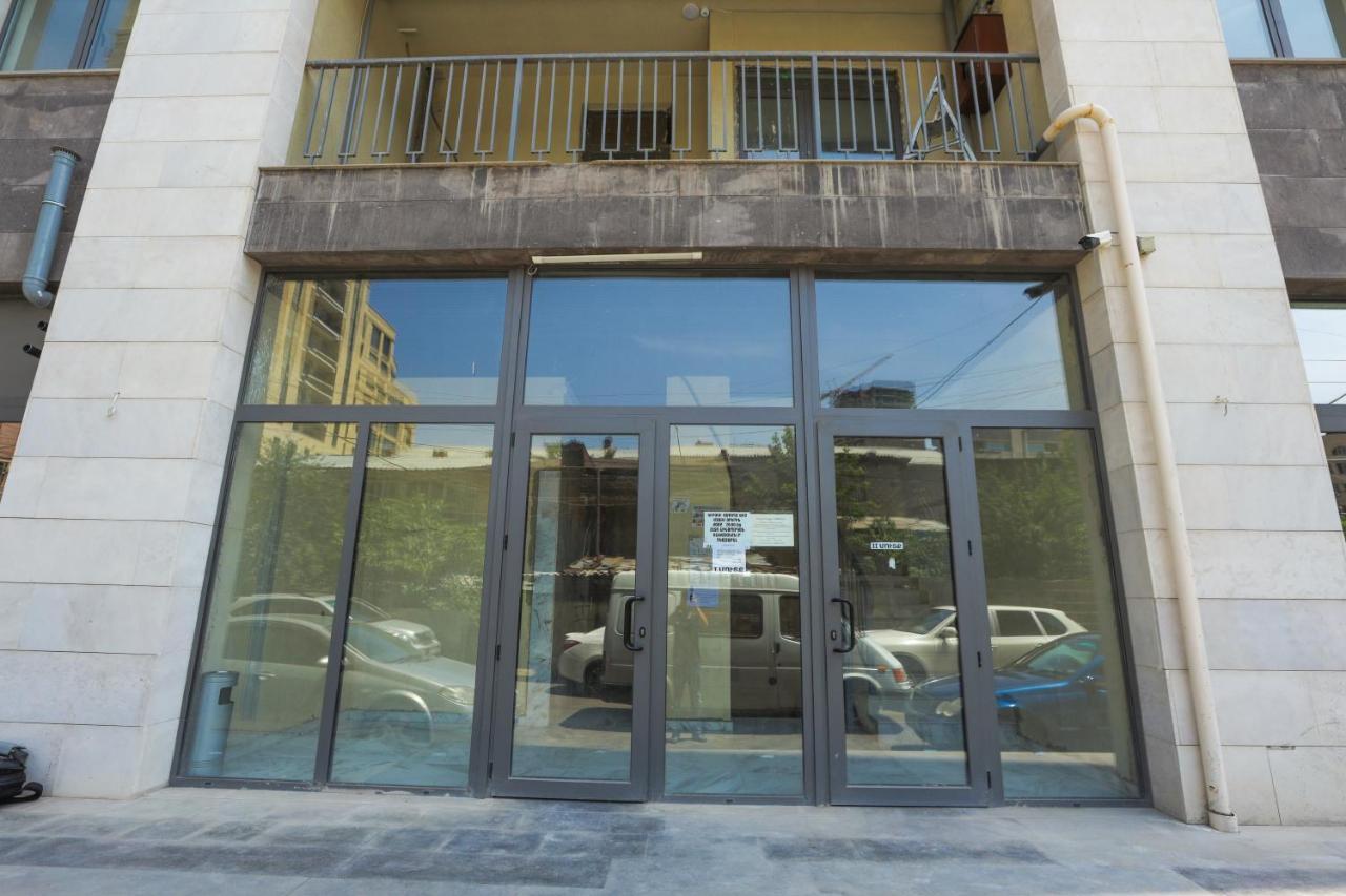 Stay Inn Apartments On Amiryan 26/4 Yerevan Exterior photo